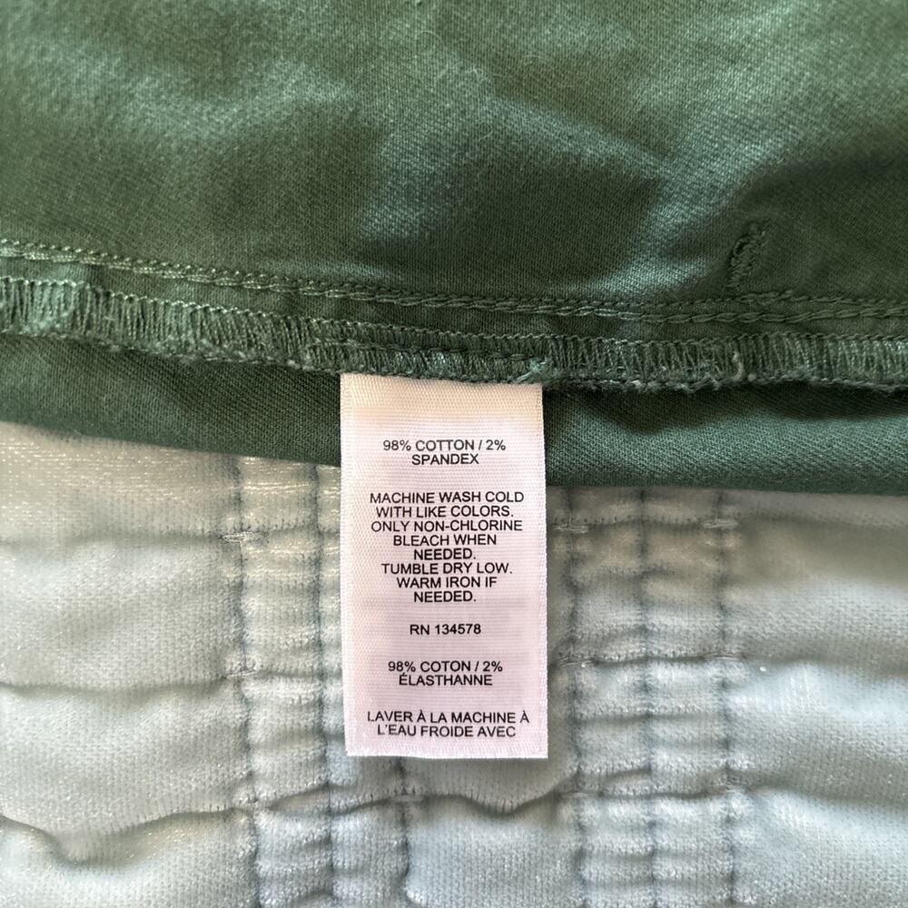 Vineyard Vines 8 Women Shorts Emerald Green EUC Slash Pockets Back Flap Pockets - Picture 7 of 13